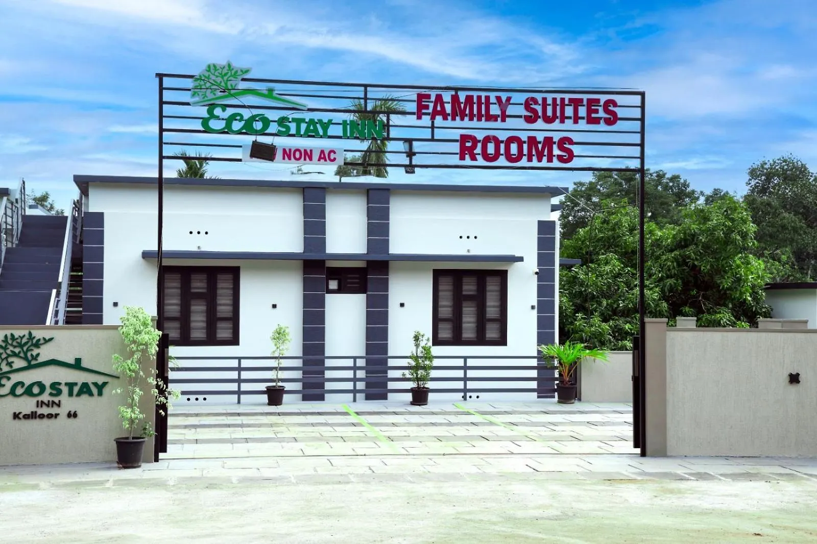 Ecostay Inn Sultan Bathery 0*,  Ινδία